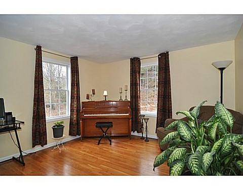 10 Casey Ln, Coventry, RI 02816 photo 14