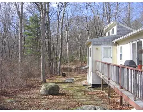 37 W Shore Dr, Exeter, RI 02822 photo 2