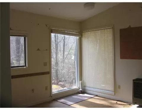 37 W Shore Dr, Exeter, RI 02822 photo 5