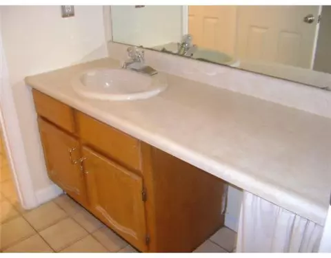 319 Privilege St #4, Woonsocket, RI 02895 photo 8