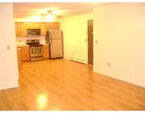 319 Privilege St #4, Woonsocket, RI 02895 photo 3