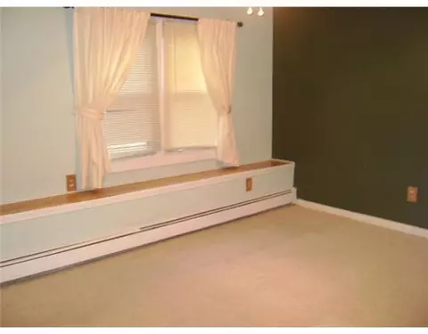 319 Privilege St #4, Woonsocket, RI 02895 photo 5