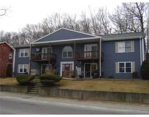 319 Privilege St #4, Woonsocket, RI 02895 photo 1