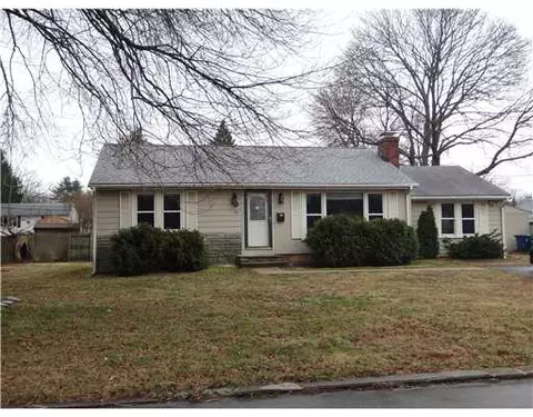 40 Dixie Ave, Warwick, RI 02889 photo 1