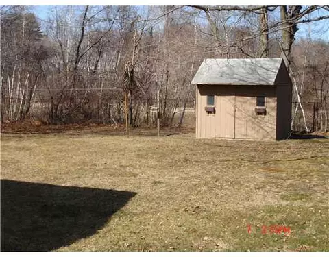 168 Patton Rd, Woonsocket, RI 02895 photo 2
