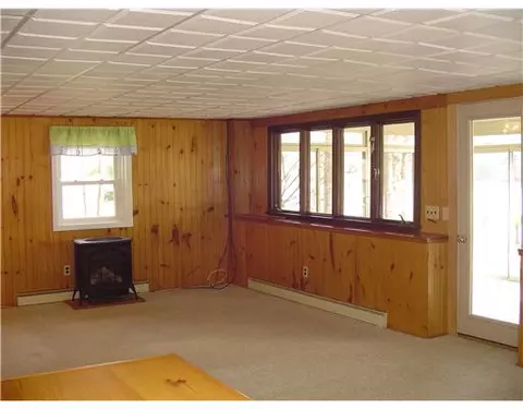 25 Sunrise Ter, Glocester, RI 02814 photo 10