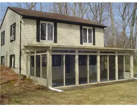 25 Sunrise Ter, Glocester, RI 02814 photo 5