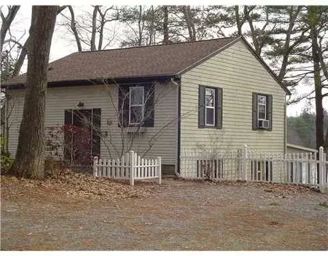 25 Sunrise Ter, Glocester, RI 02814 photo 1