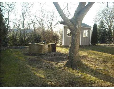 5 Antony Ave, Bristol, RI 02809 photo 3