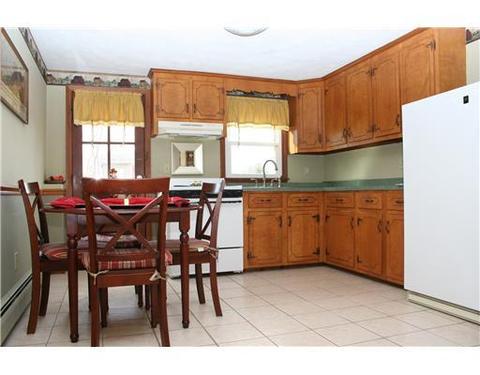 5 Antony Ave, Bristol, RI 02809 photo 10