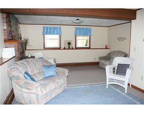 5 Antony Ave, Bristol, RI 02809 photo 9
