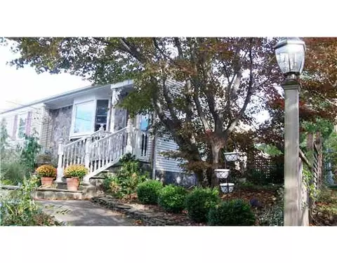44 Sandro Dr, Warwick, RI 02886 photo 4
