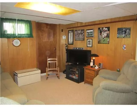 58 Newfield Ave, Warwick, RI 02888 photo 16