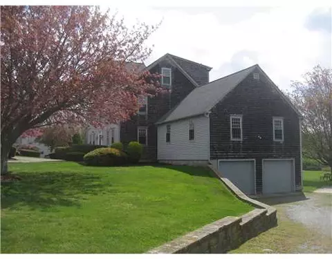 23 William Dr, Middletown, RI 02842 photo 3