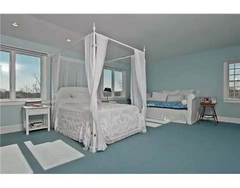 23 William Dr, Middletown, RI 02842 photo 6