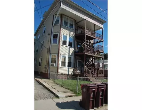 34 Transit St, Woonsocket, RI 02895 photo 1