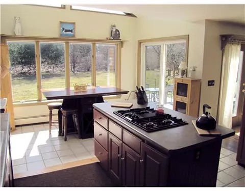 3 High Meadow Rd, Little Compton, RI 02837 photo 2
