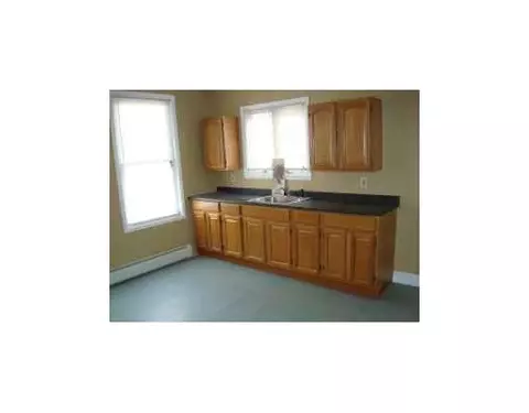 201 Boyden St, Woonsocket, RI 02895 photo 3
