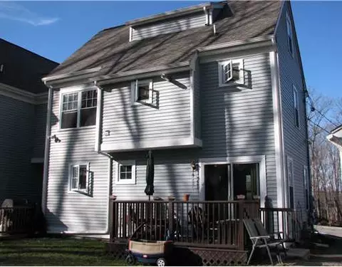 107 Steve Lopes Way, Woonsocket, RI 02895 photo 2