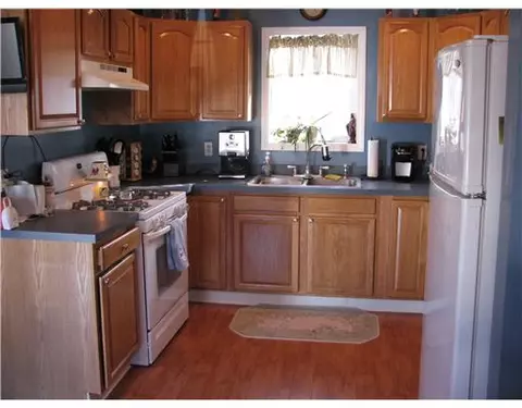 107 Steve Lopes Way, Woonsocket, RI 02895 photo 10