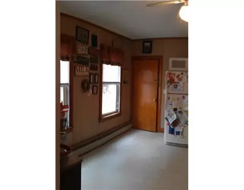 38 Glen Rd, Woonsocket, RI 02895 photo 12