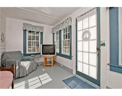 45 Benson Ave, Westerly, RI 02891 photo 7