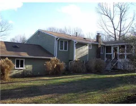 21 Ellen Ln, Cranston, RI 02921 photo 19