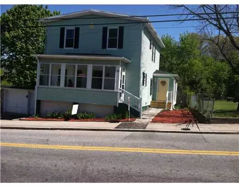 284 Transit St, Woonsocket, RI 02895 photo 1