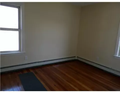 284 Transit St, Woonsocket, RI 02895 photo 10