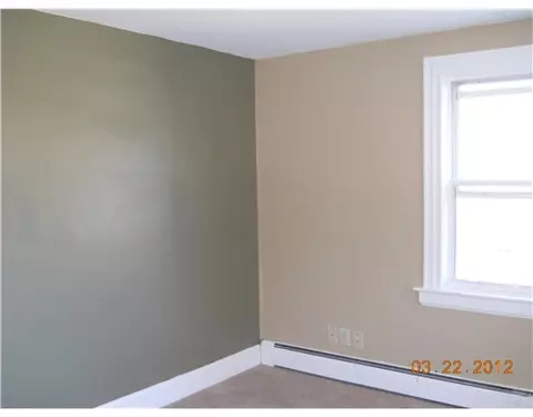 654 Sandy Ln, Warwick, RI 02889 photo 8