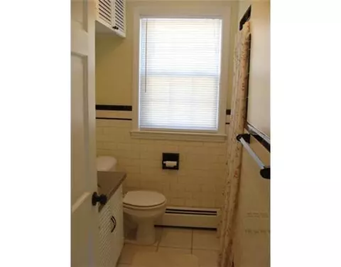265 Chapmans Ave, Warwick, RI 02886 photo 9