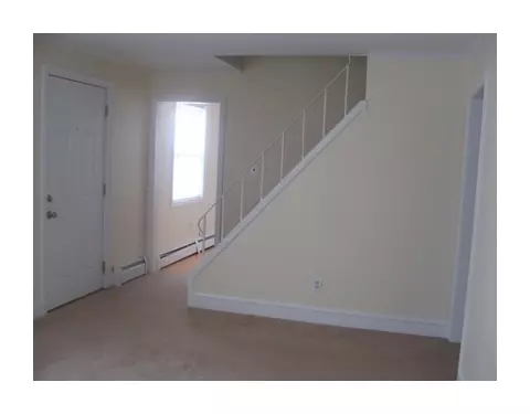 265 Chapmans Ave, Warwick, RI 02886 photo 5