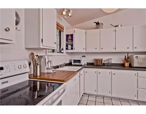43 Kickapoo Run, Charlestown, RI 02813 photo 4