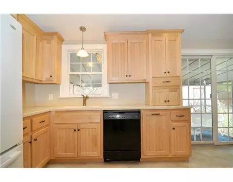 20 Ada Dr, Glocester, RI 02814 photo 14
