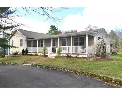 20 Ada Dr, Glocester, RI 02814 photo 1
