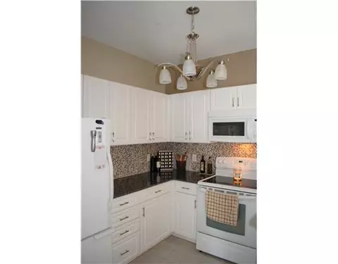 110 Mill St #103, Woonsocket, RI 02895 photo 2
