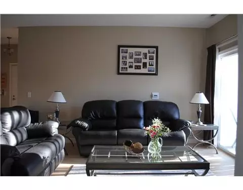 110 Mill St #103, Woonsocket, RI 02895 photo 4