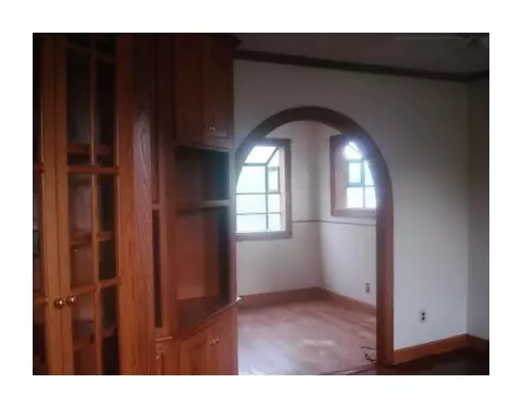 281 Adams St, Woonsocket, RI 02895 photo 10