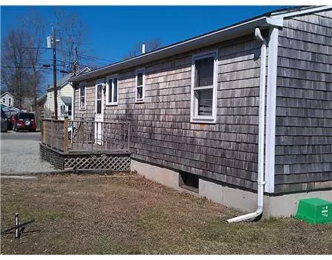 42 Winter Ave, Warwick, RI 02889 photo 7