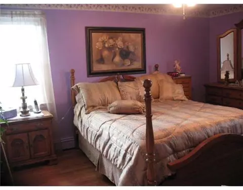 197 Capwell Ave, Woonsocket, RI 02895 photo 13
