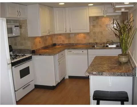 112 Milton Rd, Warwick, RI 02888 photo 3