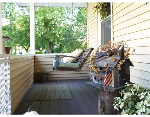 258 Tennyson Rd, Warwick, RI 02888 photo 9