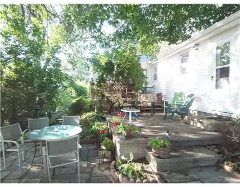26 Forbes St, Warwick, RI 02886 photo 14