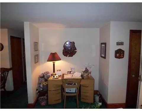 26 Forbes St, Warwick, RI 02886 photo 17