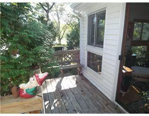 26 Forbes St, Warwick, RI 02886 photo 12