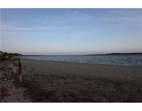 40 Sylvia Dr, Warwick, RI 02886 photo 7