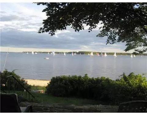 40 Sylvia Dr, Warwick, RI 02886 photo 4