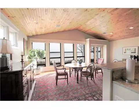 40 Sylvia Dr, Warwick, RI 02886 photo 13