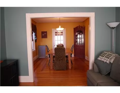 121 Post Rd, Warwick, RI 02888 photo 5