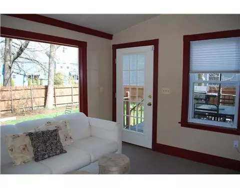121 Post Rd, Warwick, RI 02888 photo 7